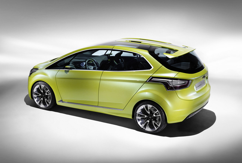 Illustration for article titled Ford Iosis Max Concept: A Kineticly Awesome Way To Carry Your Stuff